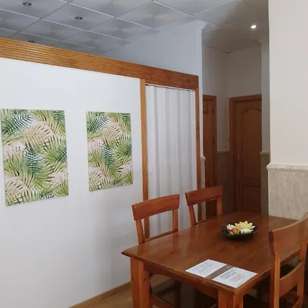 1 Pasaje Fuente De Cantarero Apartmán *